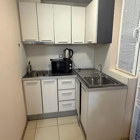 Casa Luba Sunny בית הארחה *