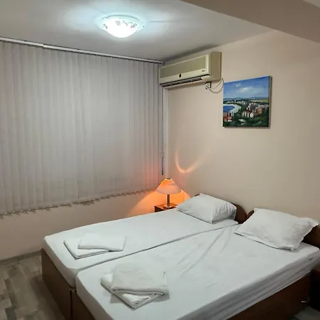 Casa Luba Sunny בית הארחה סאני ביץ'