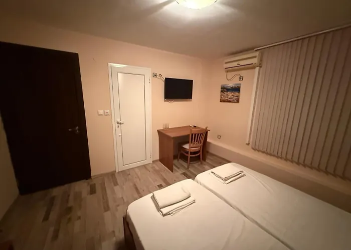 Casa Luba Sunny 招待所