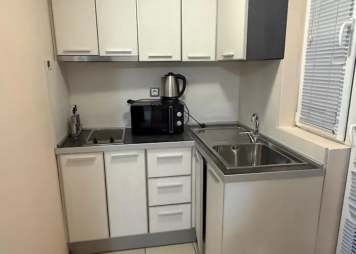 Casa Luba Sunny Πανσιόν 3*